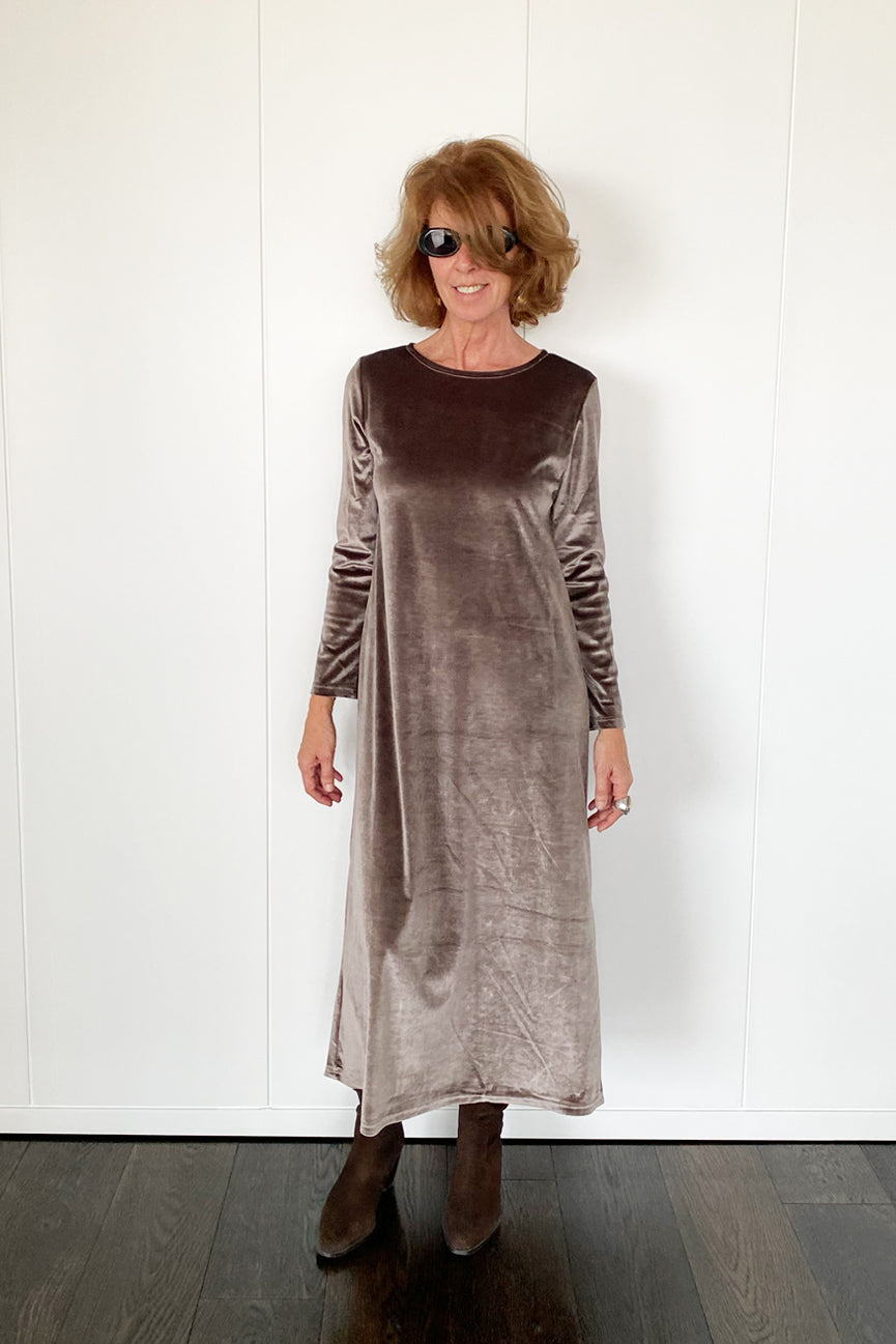 ROUND NECK LONG VELVET DRESS SE098  SHINY MINK